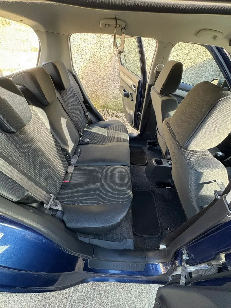 Suzuki Swift 2008 - Image 2