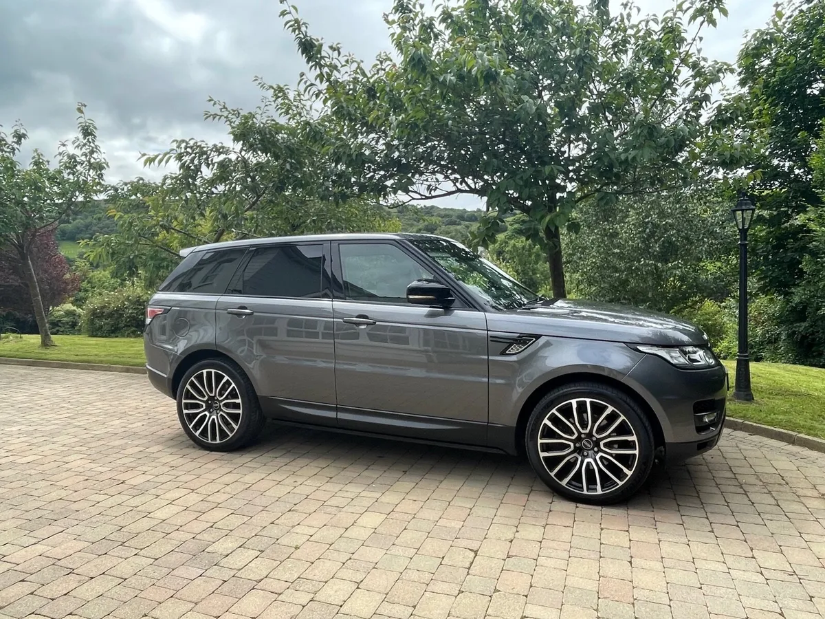 Land Rover Range Rover Sport HSE 3.0 TDV6 - Image 2