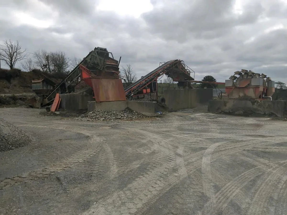 Quarry Plant and Machinery - Image 3