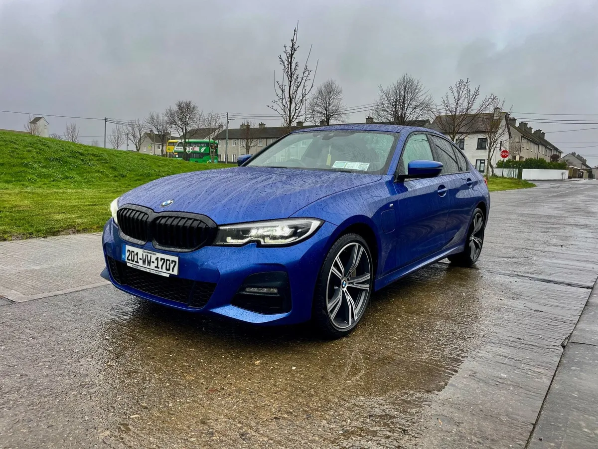 BMW 3-Series 330e M-Sport Auto - Image 1