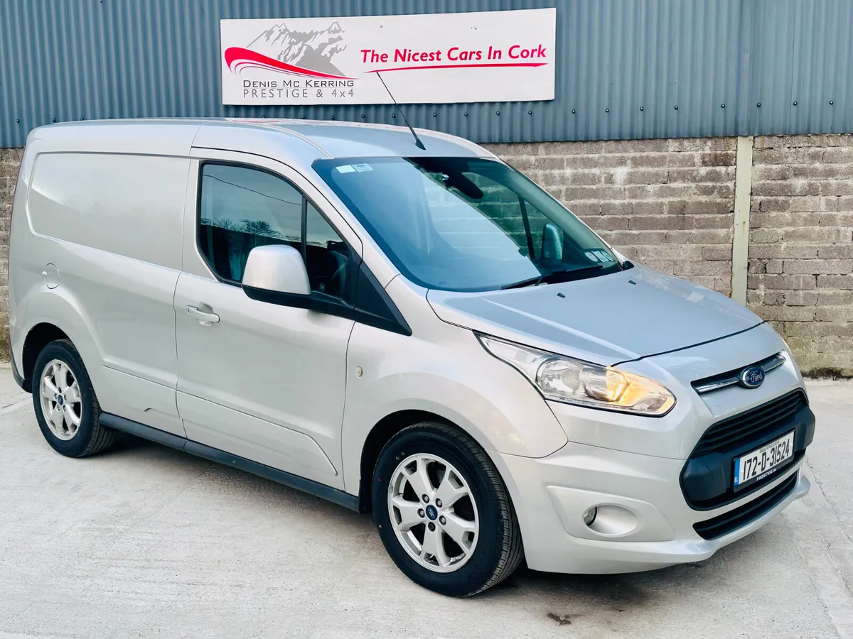 Ford Transit Connect 2017 (3 seats) - Image 2