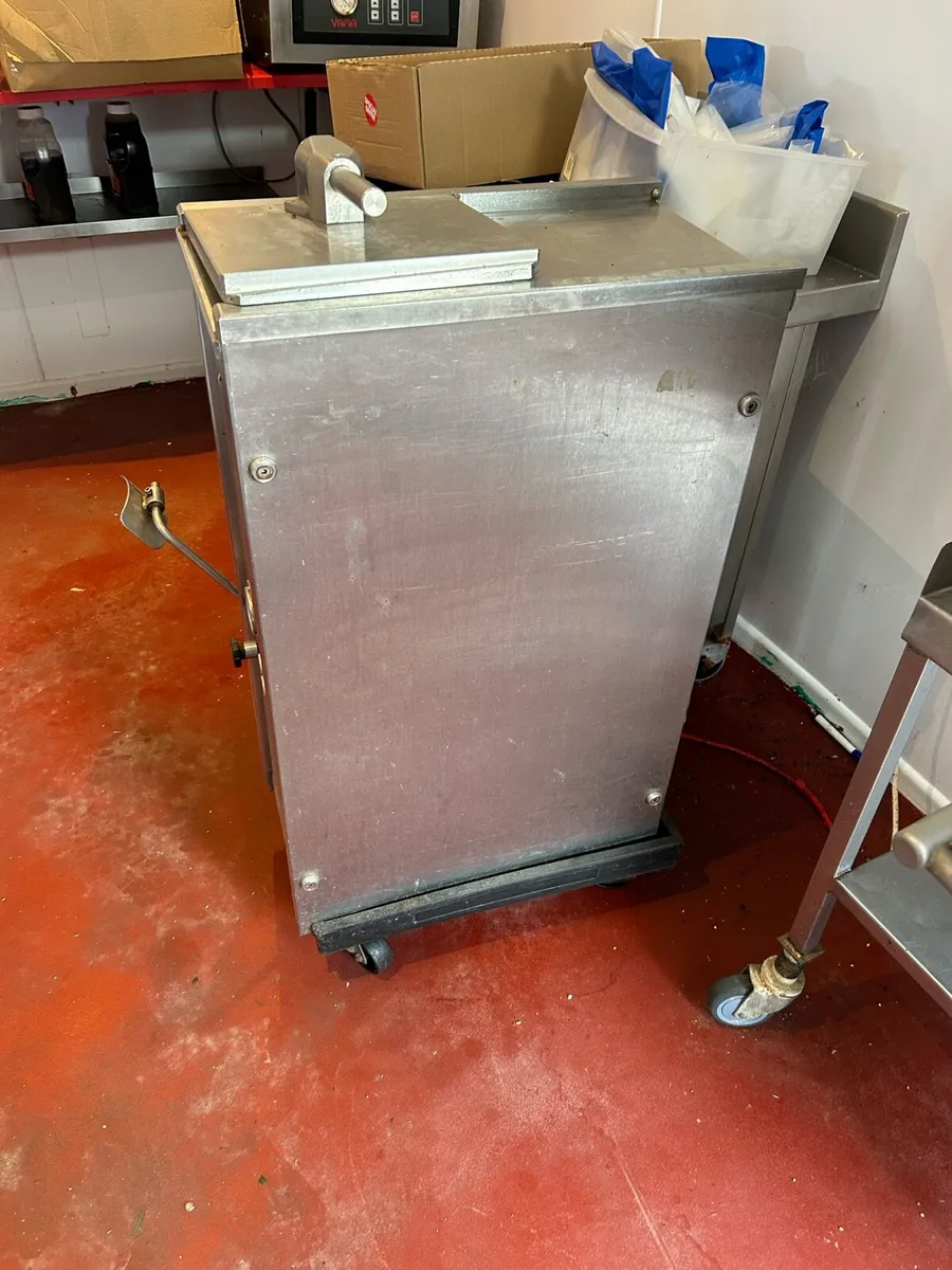 Sausage Filler - Image 2