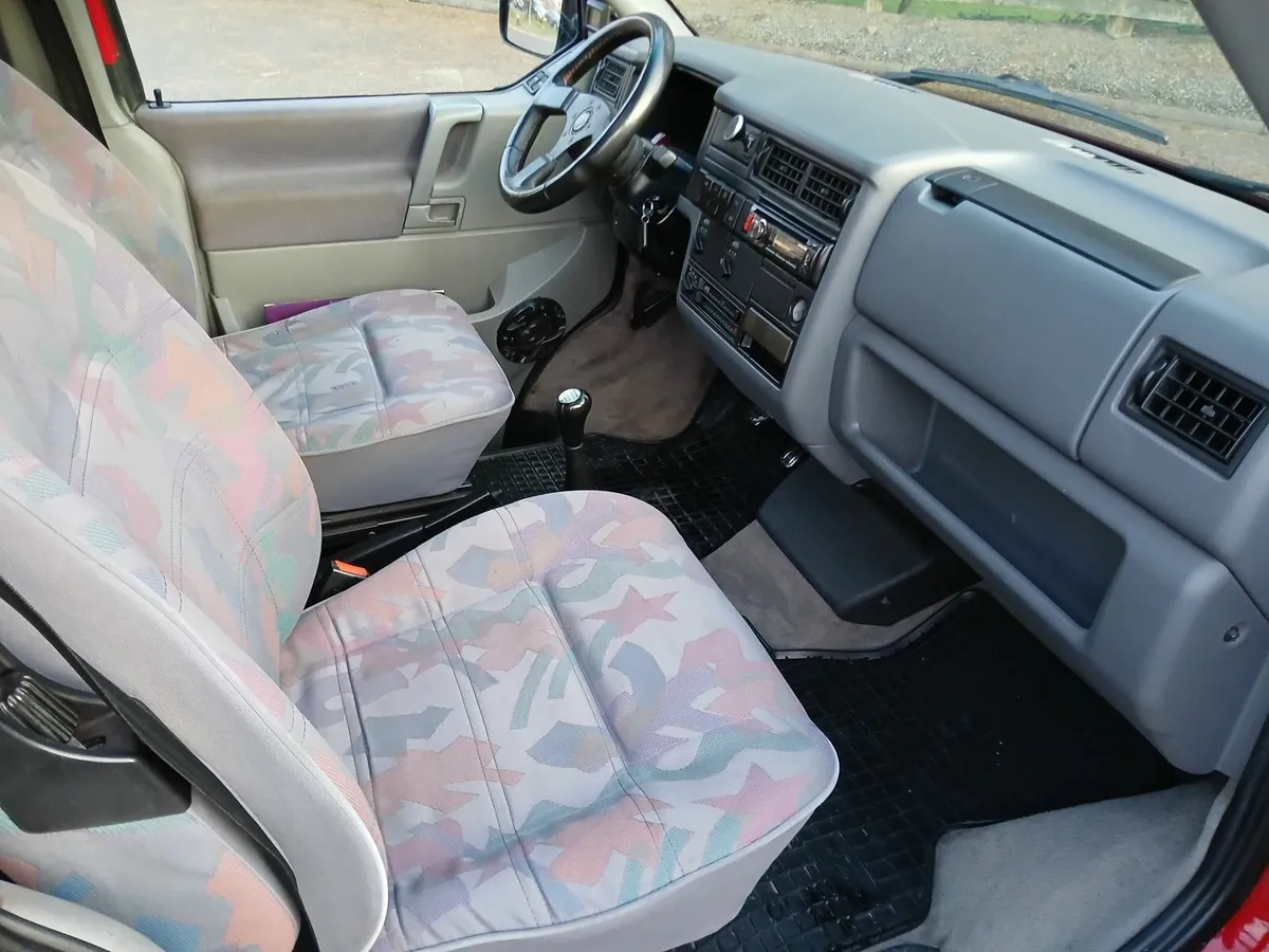 LHD Volkswagen Multivan 1994 Nct+Tax - Image 1