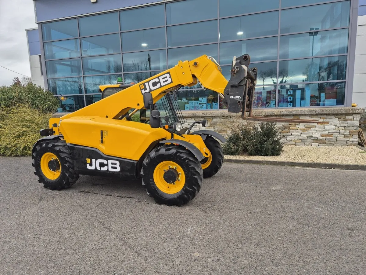 2019 JCB 525-60 - Image 1