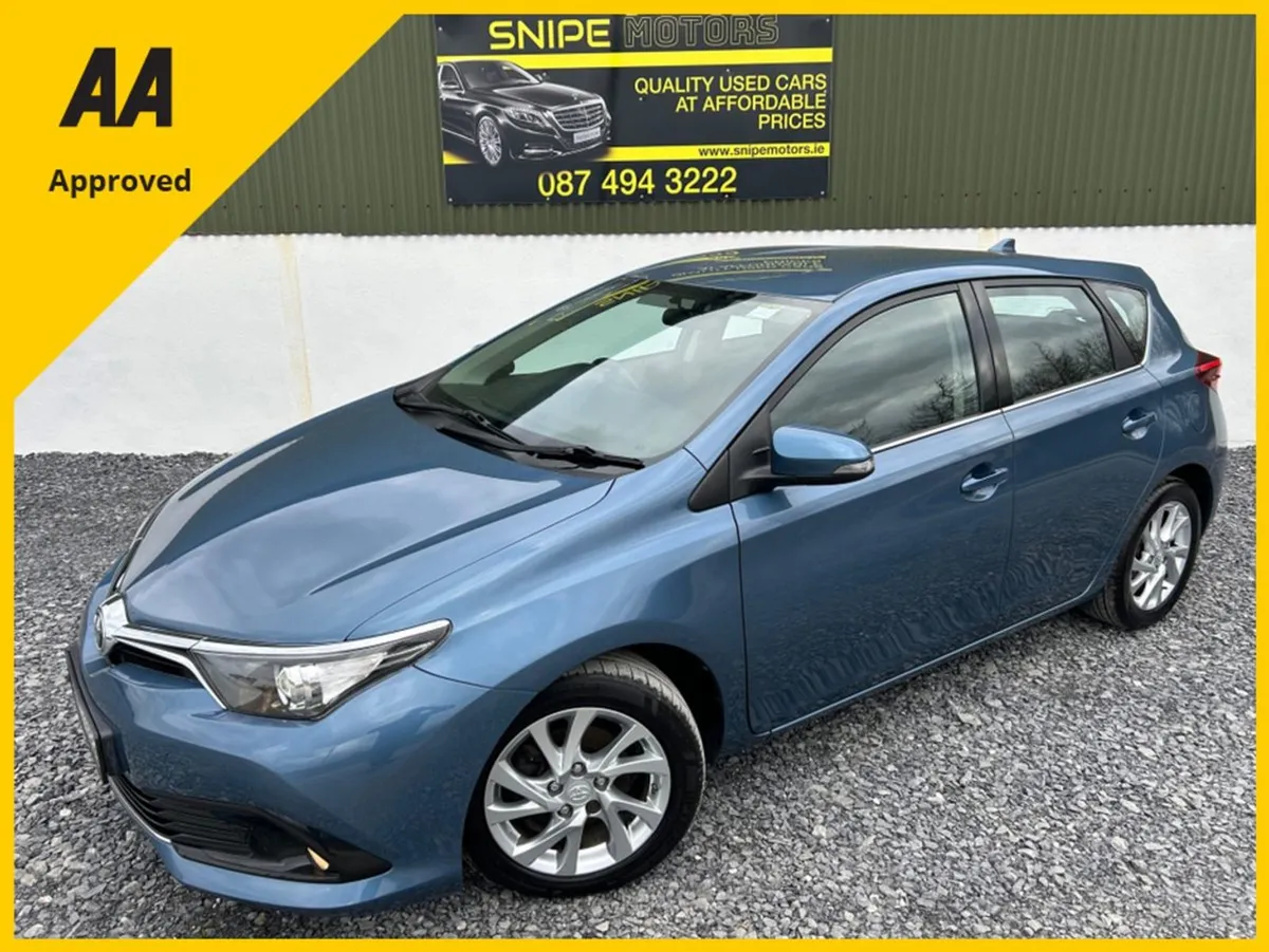 Toyota Auris 1.6 D-4d 110 Business E Edition 5DR - Image 2