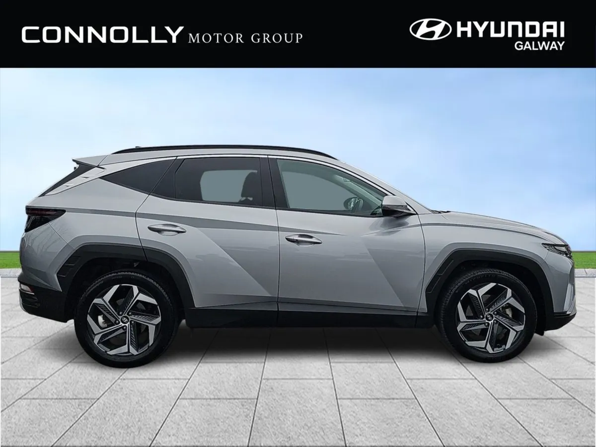 Hyundai Tucson 2WD Executive Plus HEV STG Auto - Image 3