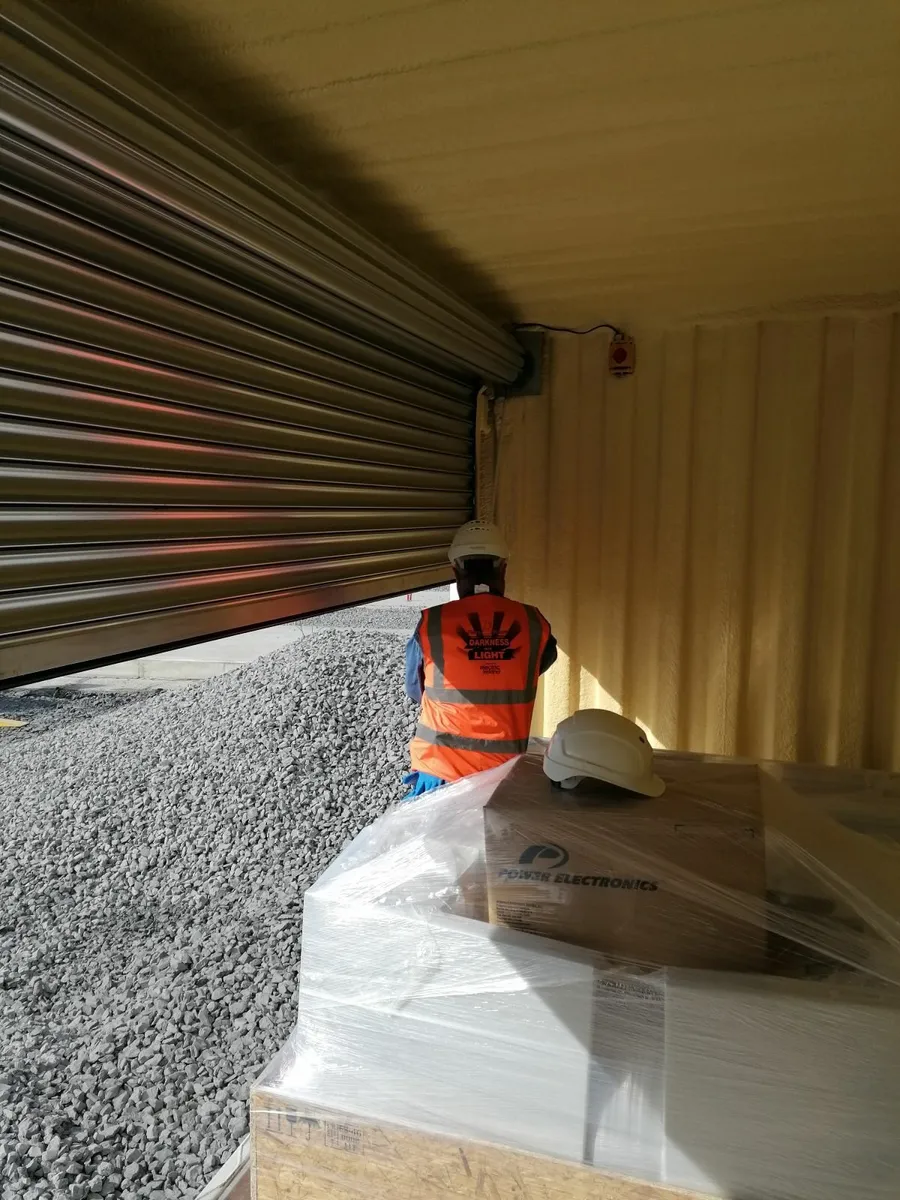 Containers - Image 1