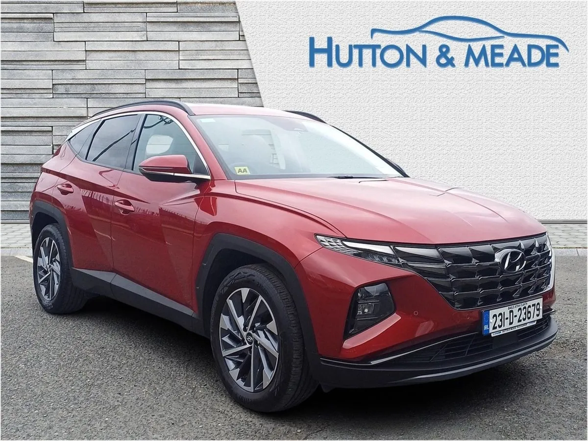 Hyundai Tucson Executive Plus 1.6 Diesel 5dr - Image 1