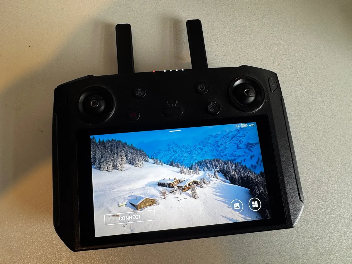 DJI Smart Controller - Image 1