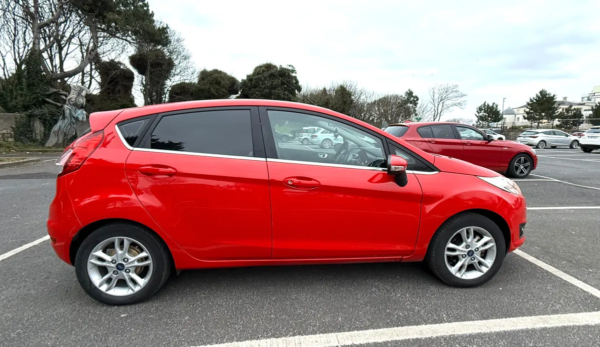 Ford Fiesta 2014 - Image 3