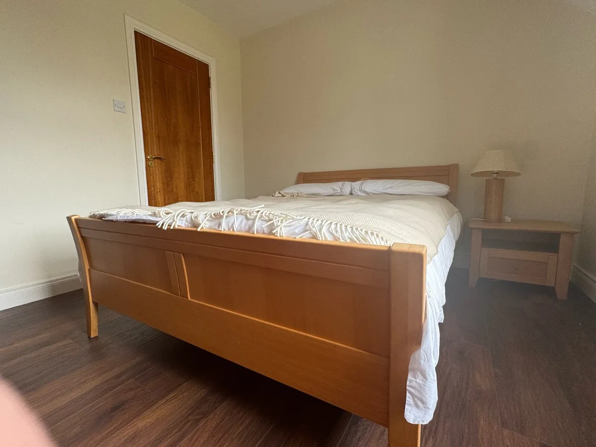 Bed - Image 3