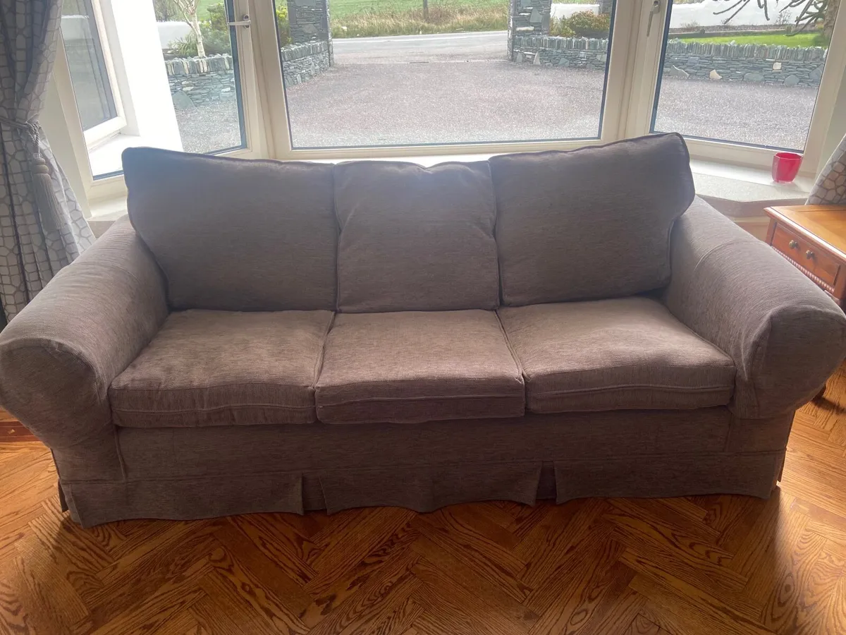 Couch - Image 1
