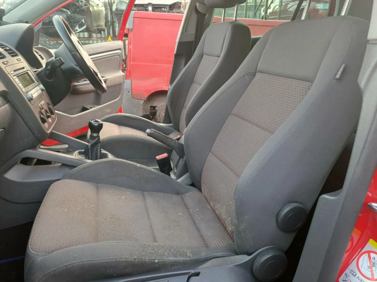 Vw golf Gt spec breaking for parts - Image 3