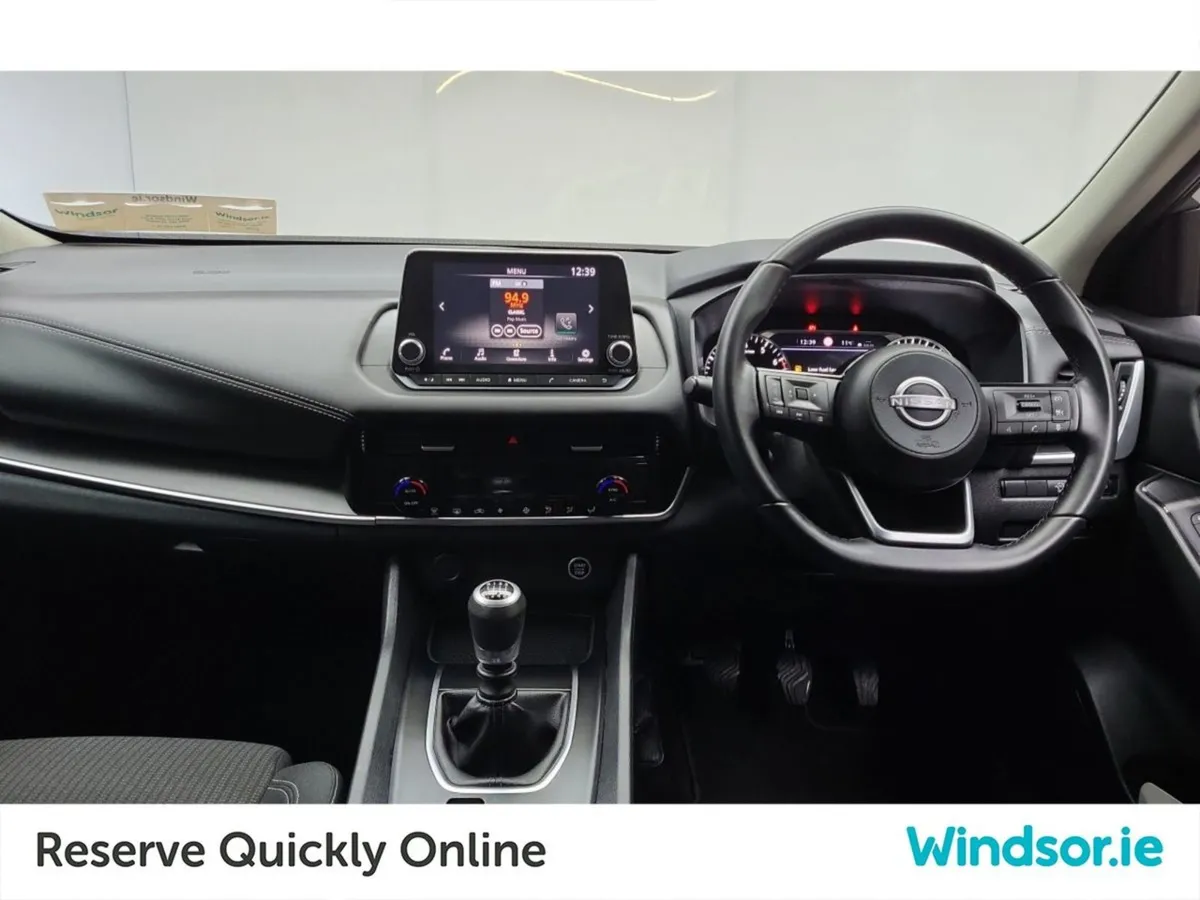 Nissan QASHQAI 1.3 PET Mild Hybrid SV - Image 4