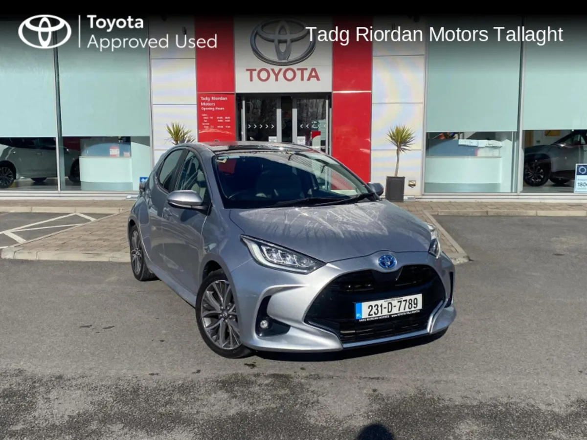 Toyota Yaris 1.5 HYBRID PLATINUM - Image 1