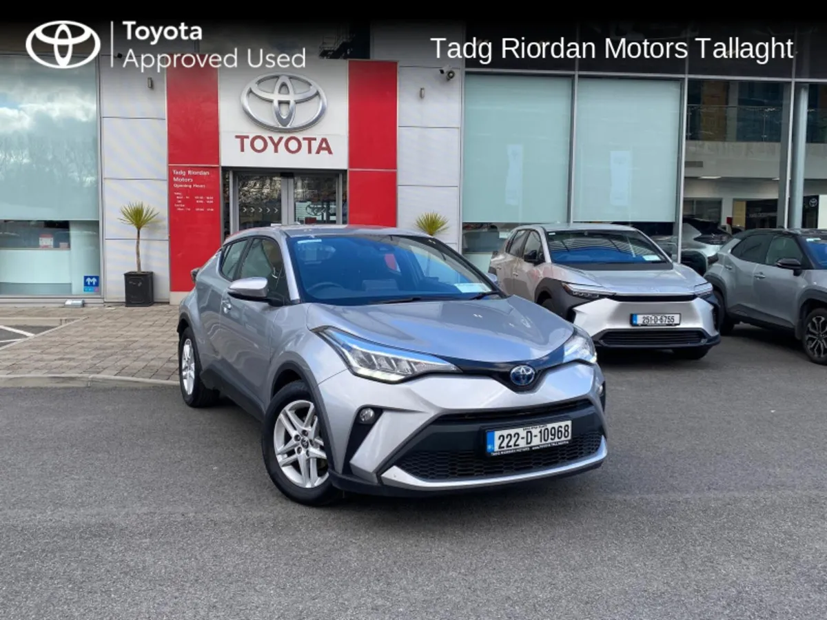 Toyota C-HR HYBRID LUNA - Image 1