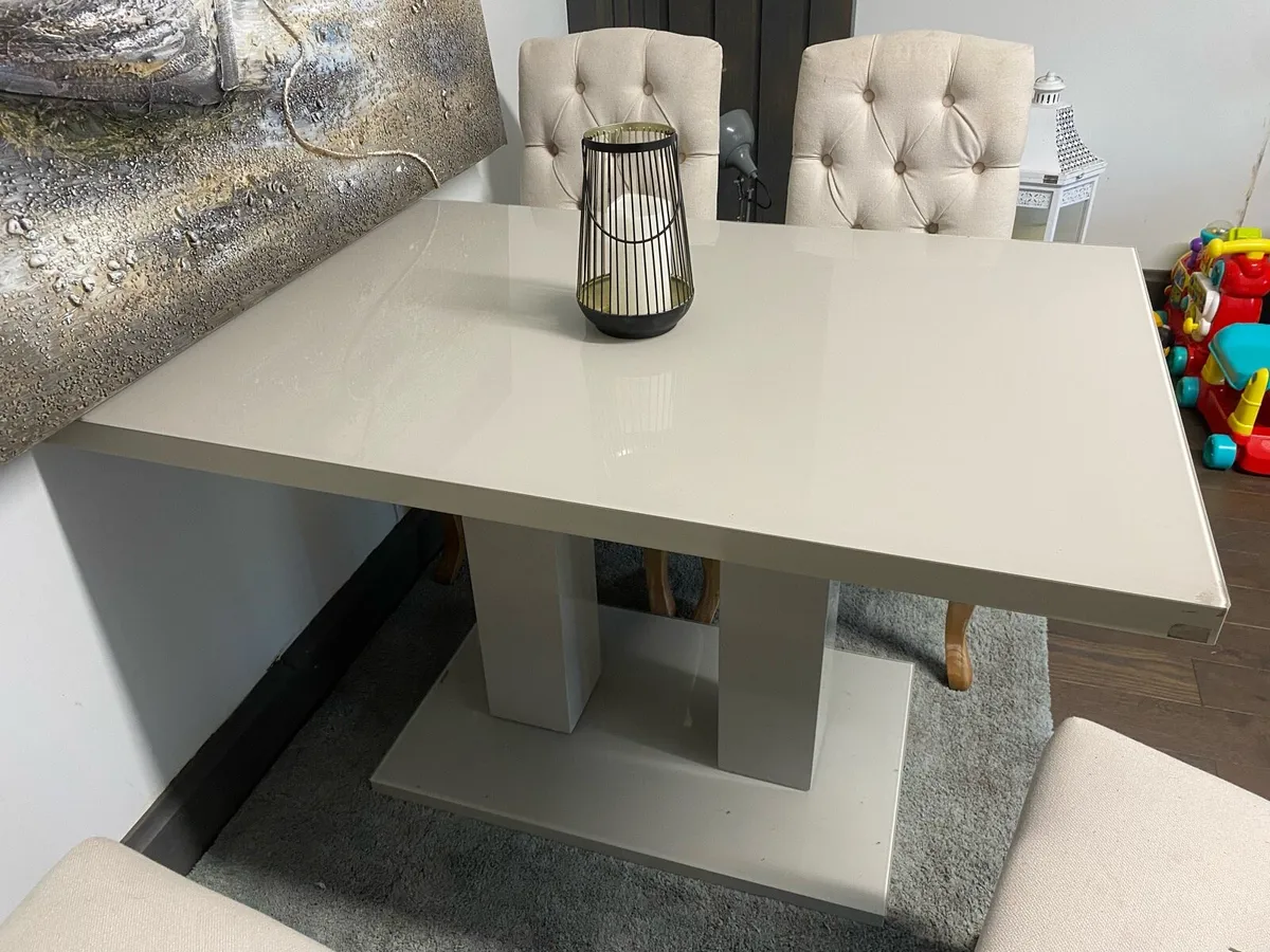 Dining set for sale - Image 3