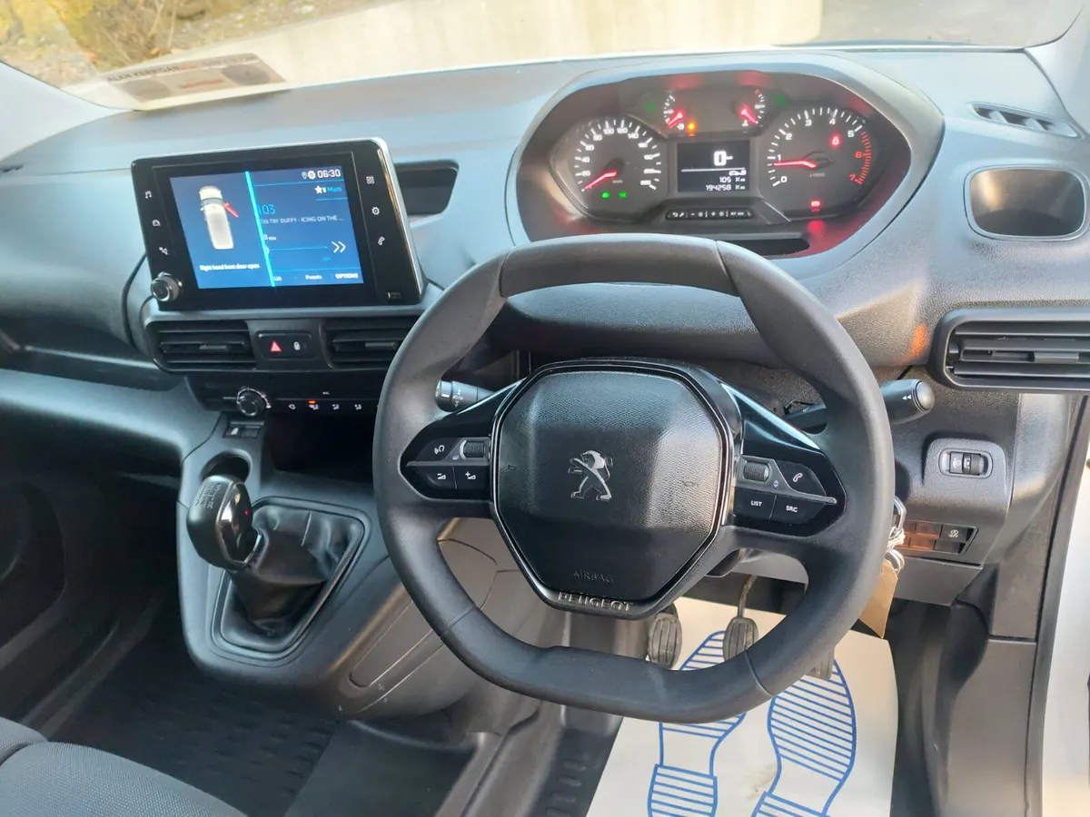 PEUGEOT PARTNER 2020' 1.6L / 100 BHP - Image 4