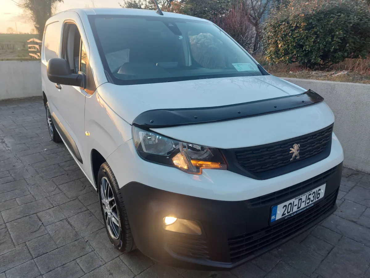 PEUGEOT PARTNER 2020' 1.6L / 100 BHP - Image 3