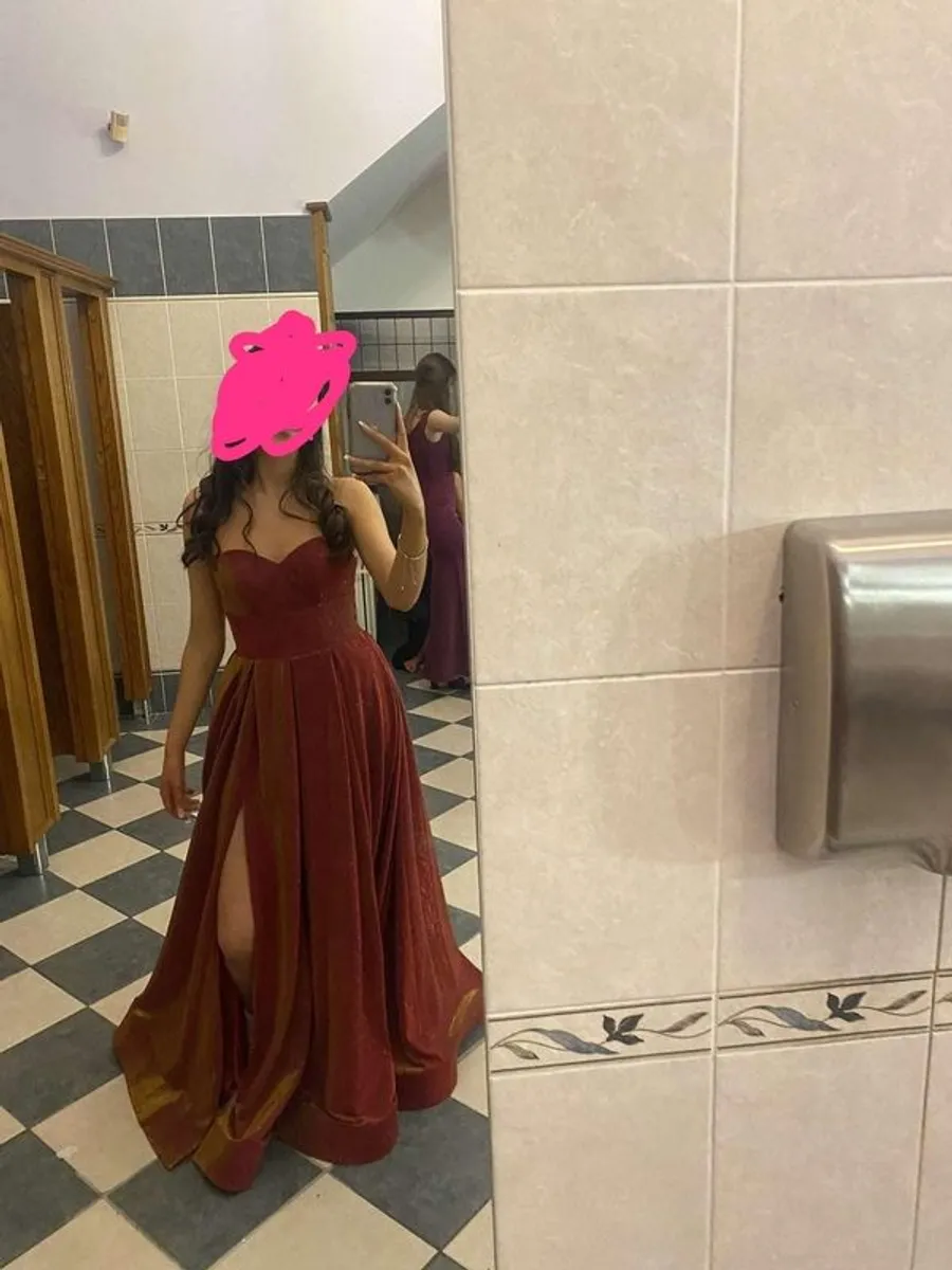 Ball dress - Image 1