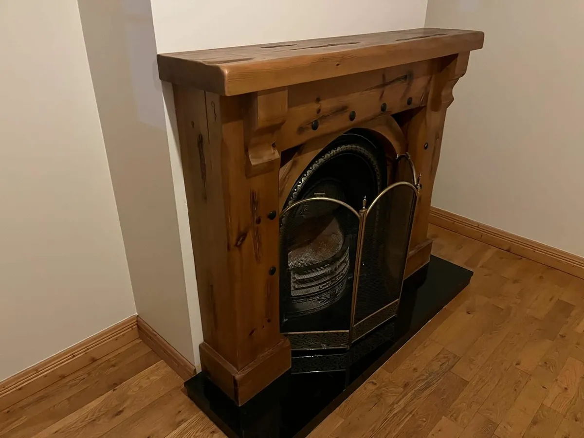 Fire place - Image 2