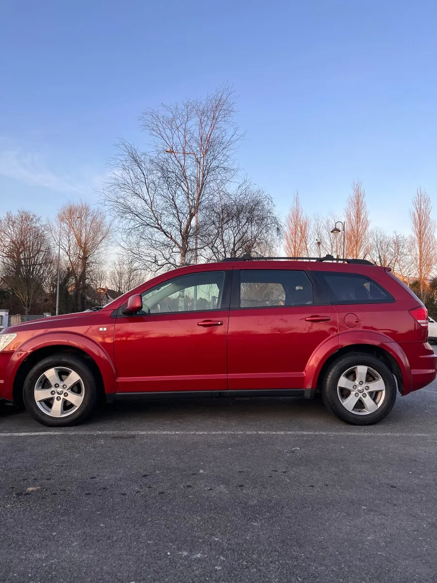 Dodge Journey 2009 2.D 7seater - Image 2