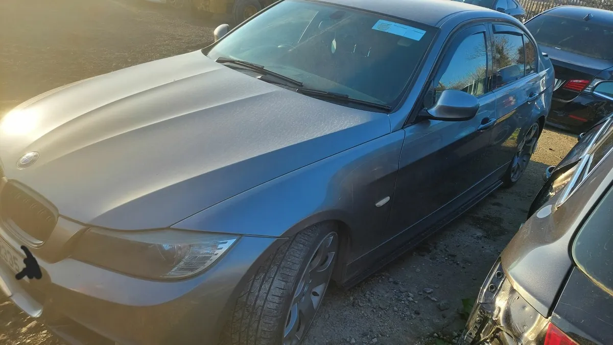 2011 bmw 318d  m sport - Image 3