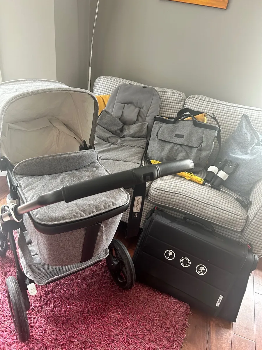 Bugaboo Fox bassinet & stroller - Image 1