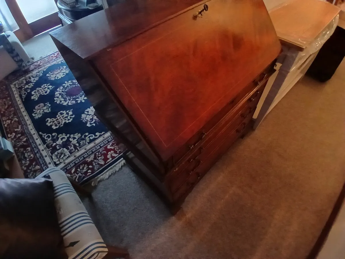 Office desk buro / office chair ...delivered - Image 1