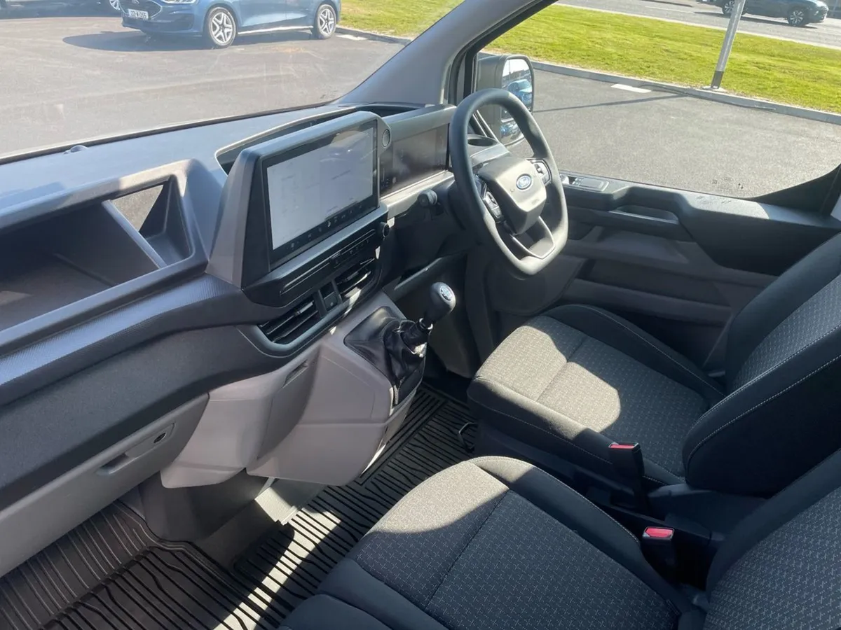Ford Transit Custom Trend 2.0l Ecoblue 136ps SWB - Image 4
