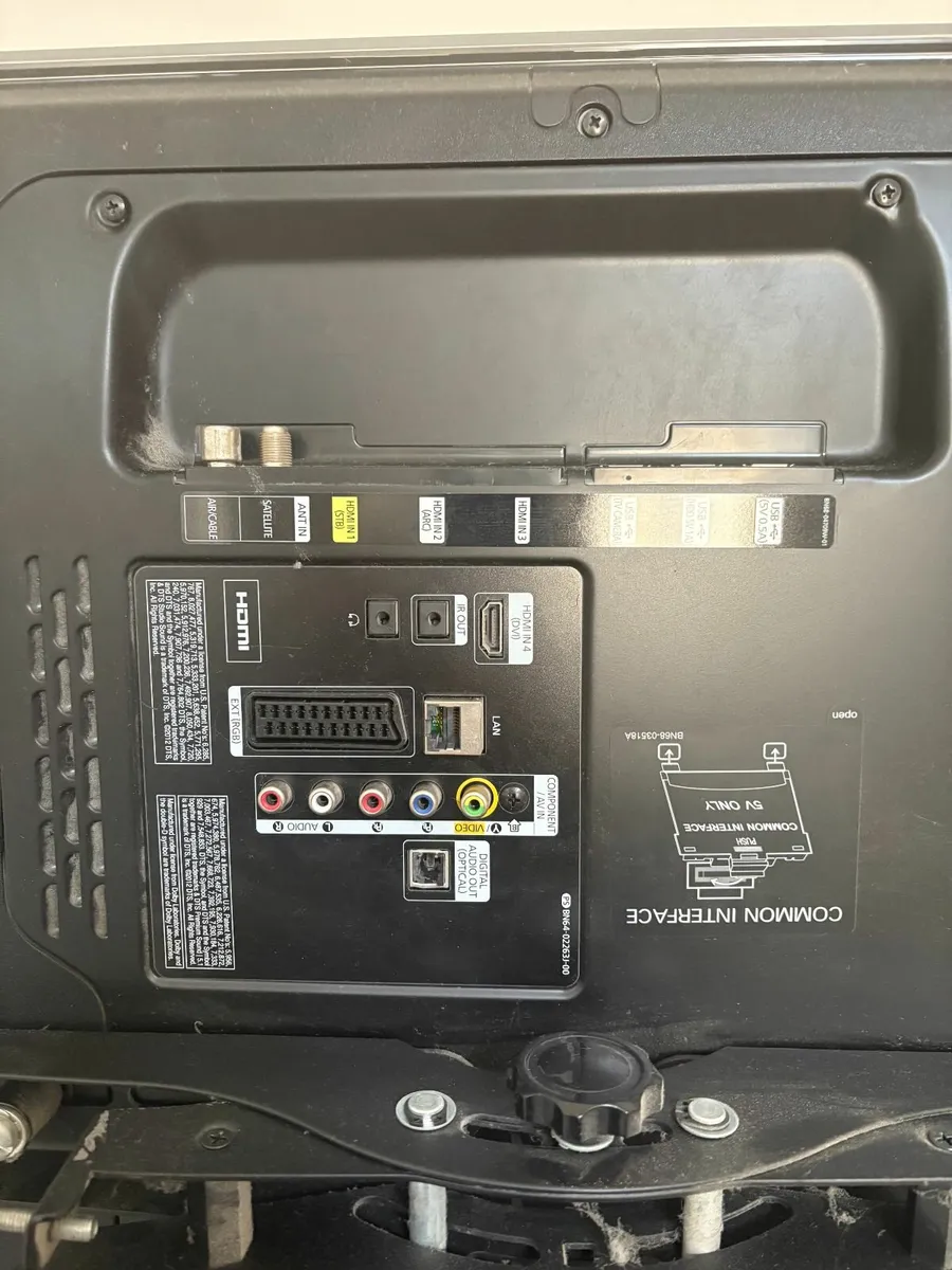 Samsung 55" TV - Image 3