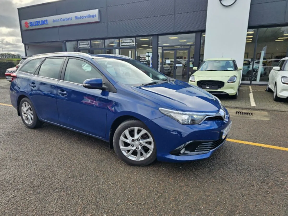 Toyota Auris 1.6 D4D (110) Business Edition 5DR - Image 2