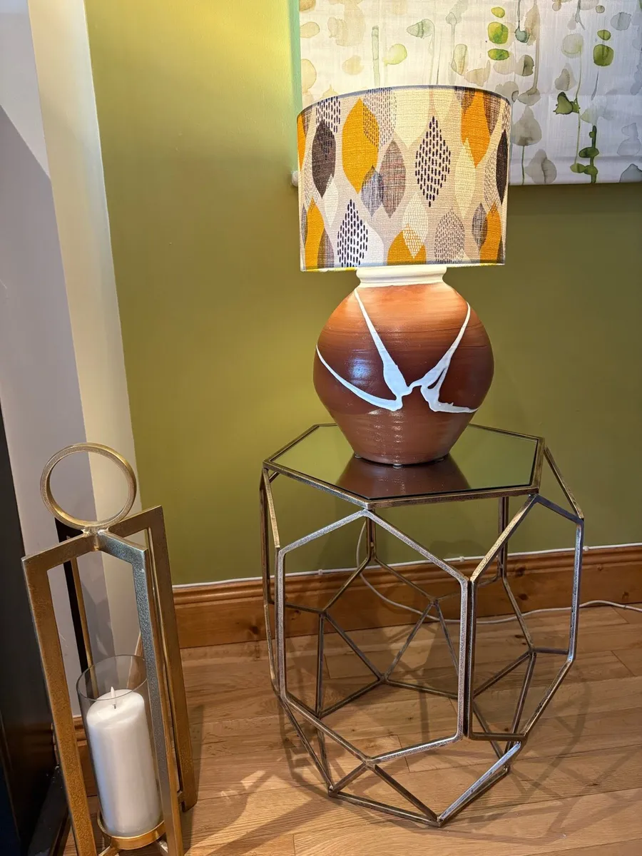 Stephen Pearce Barrel Lamp sold as a pair - Image 3