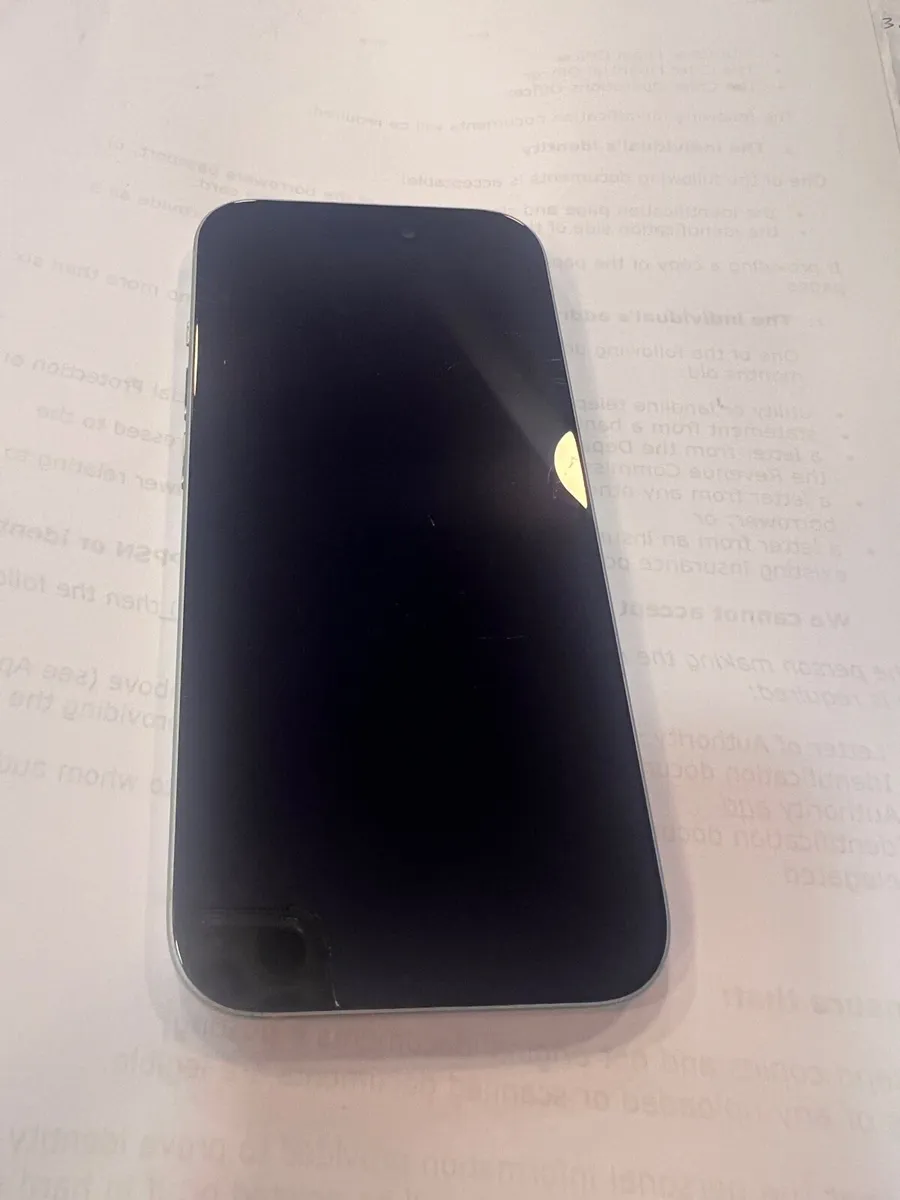 iPhone 15 128GB - Image 4