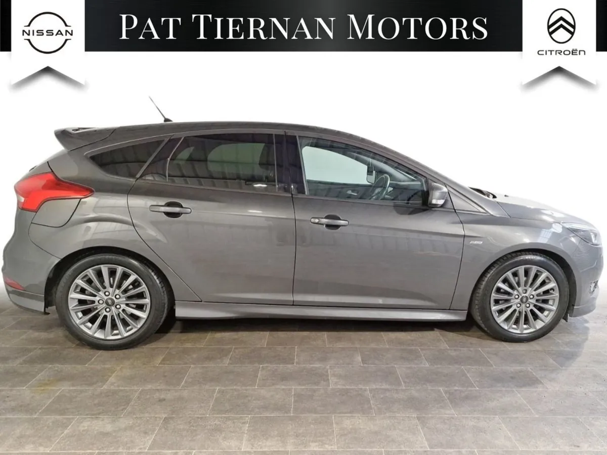Ford Focus 1.0 Ecoboost 125PS St-line - Image 3