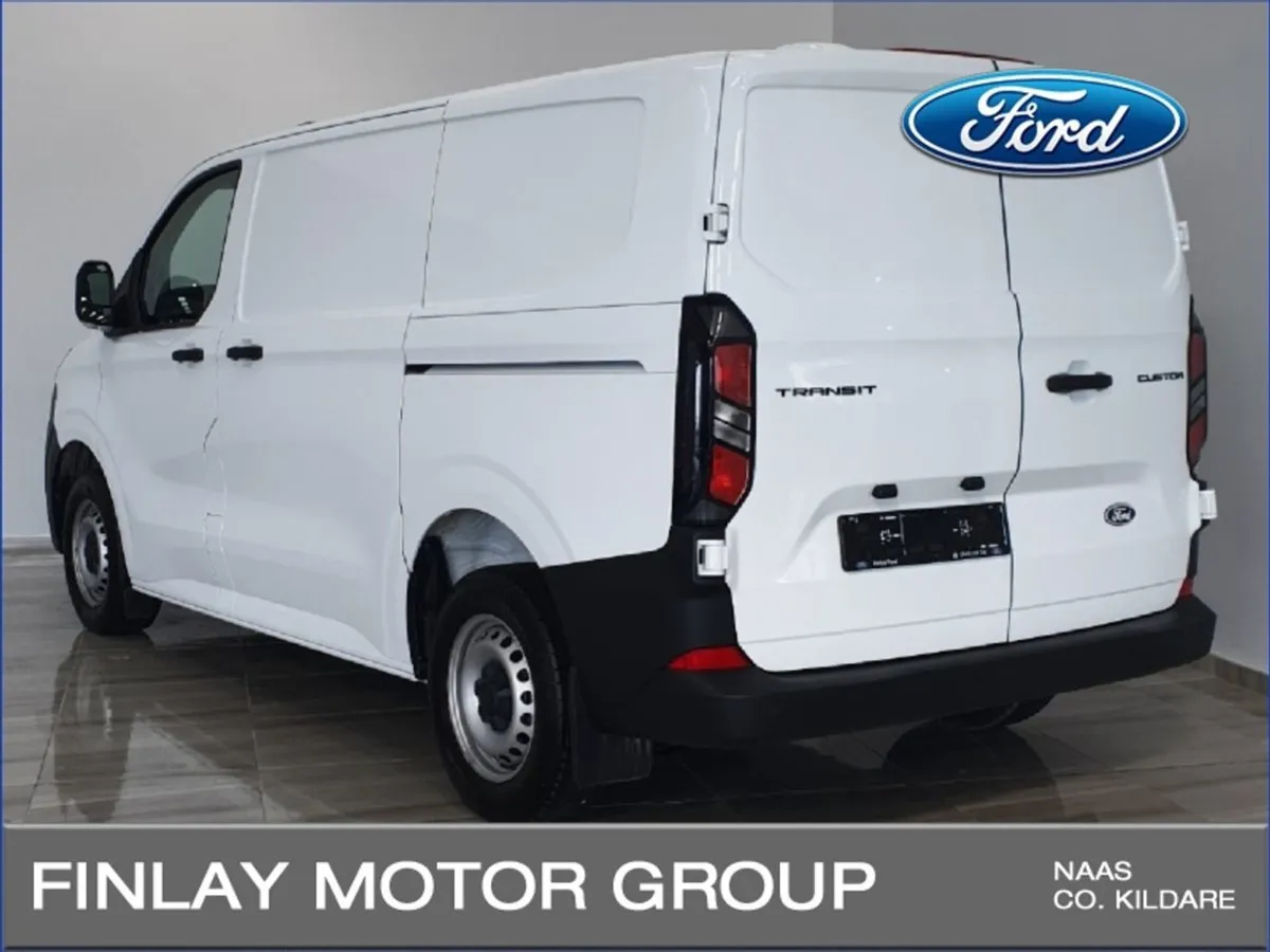 Ford Transit Custom Leader 110PS SWB - Image 4
