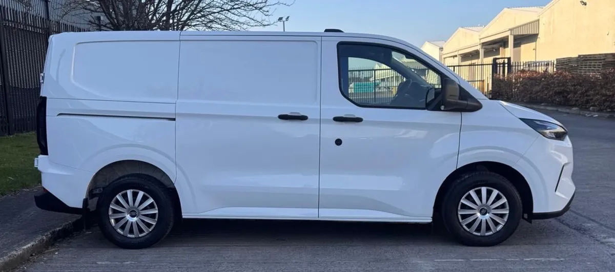 2024 Ford Transit Custom 300S Trend 136Bhp - Image 3