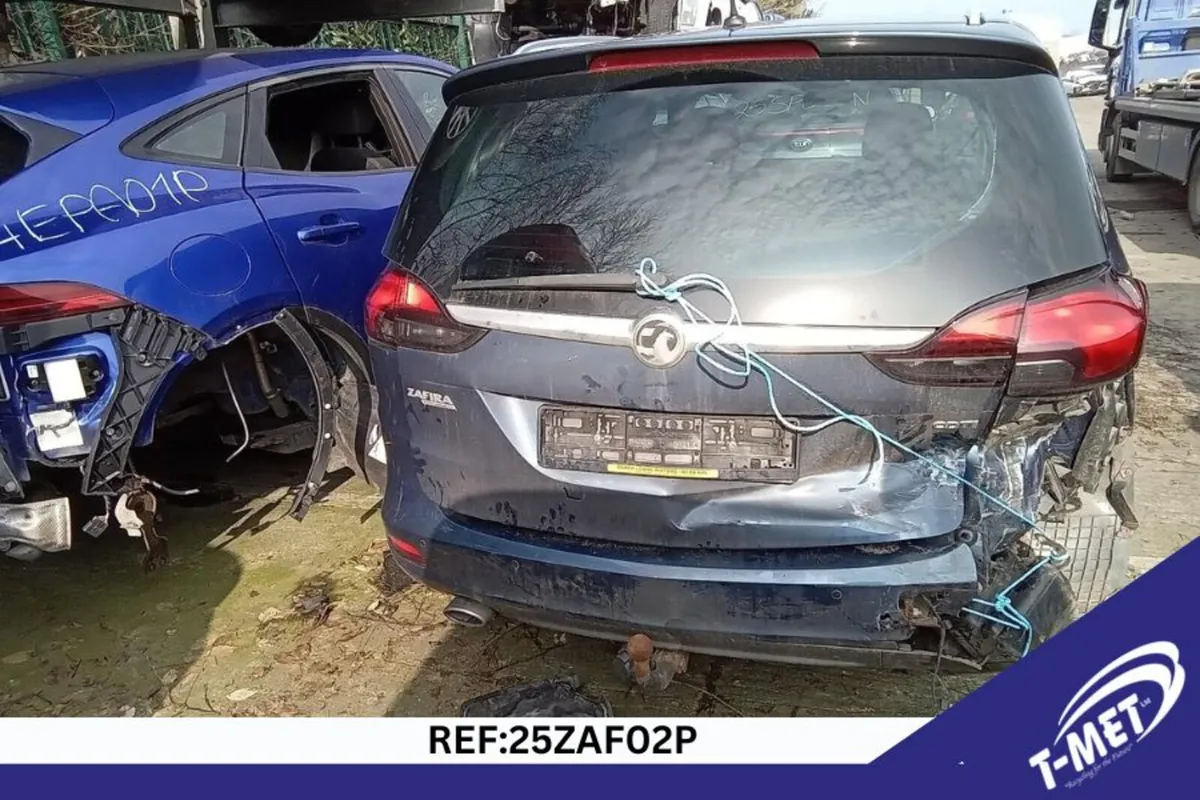 2016 VAUXHALL ZAFIRA BREAKING FOR PARTS - Image 4