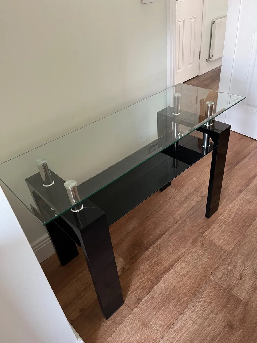 Side table - Image 1
