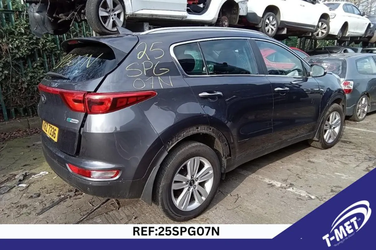 2016 KIA SPORTAGE BREAKING FOR PARTS - Image 1