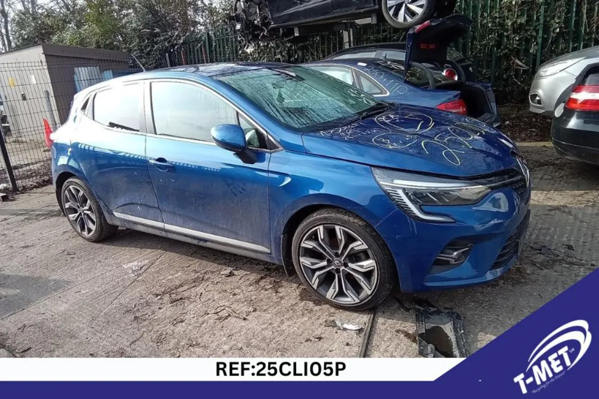 2020 RENAULT CLIO BREAKING FOR PARTS - Image 1