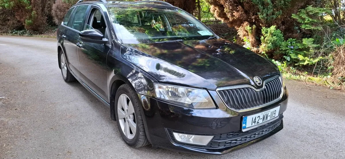 14 Skoda Octavia , Estate,   NCT 1/26 - Image 2