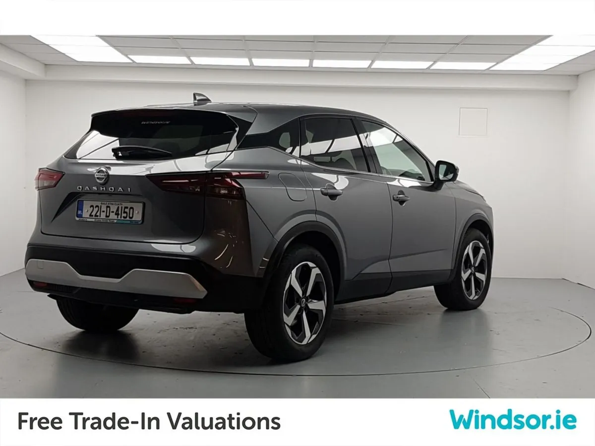 Nissan QASHQAI 1.3 PET Mild Hybrid SV Premium - Image 3