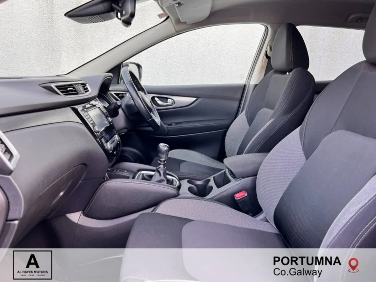 Nissan QASHQAI 1.5 DCI N-connecta 5DR 110BHP  nct - Image 4