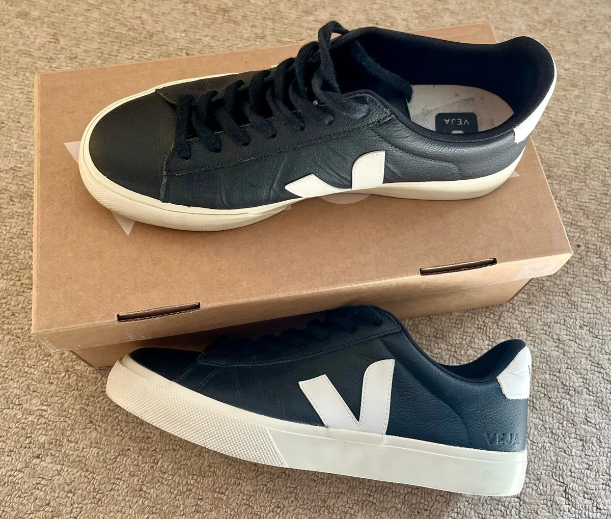 Veja Campo Leather Black Trainers - Image 2