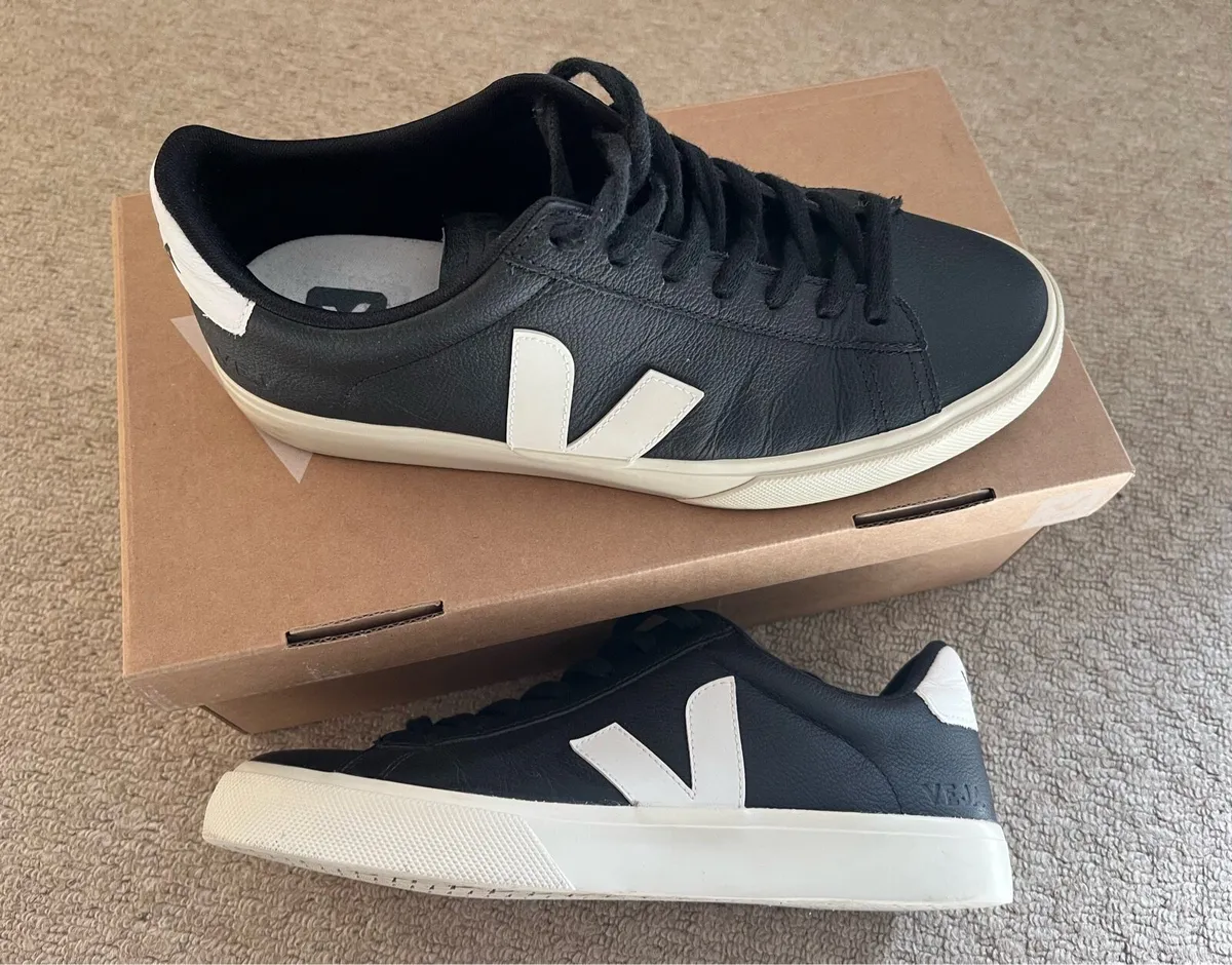 Veja Campo Leather Black Trainers - Image 3