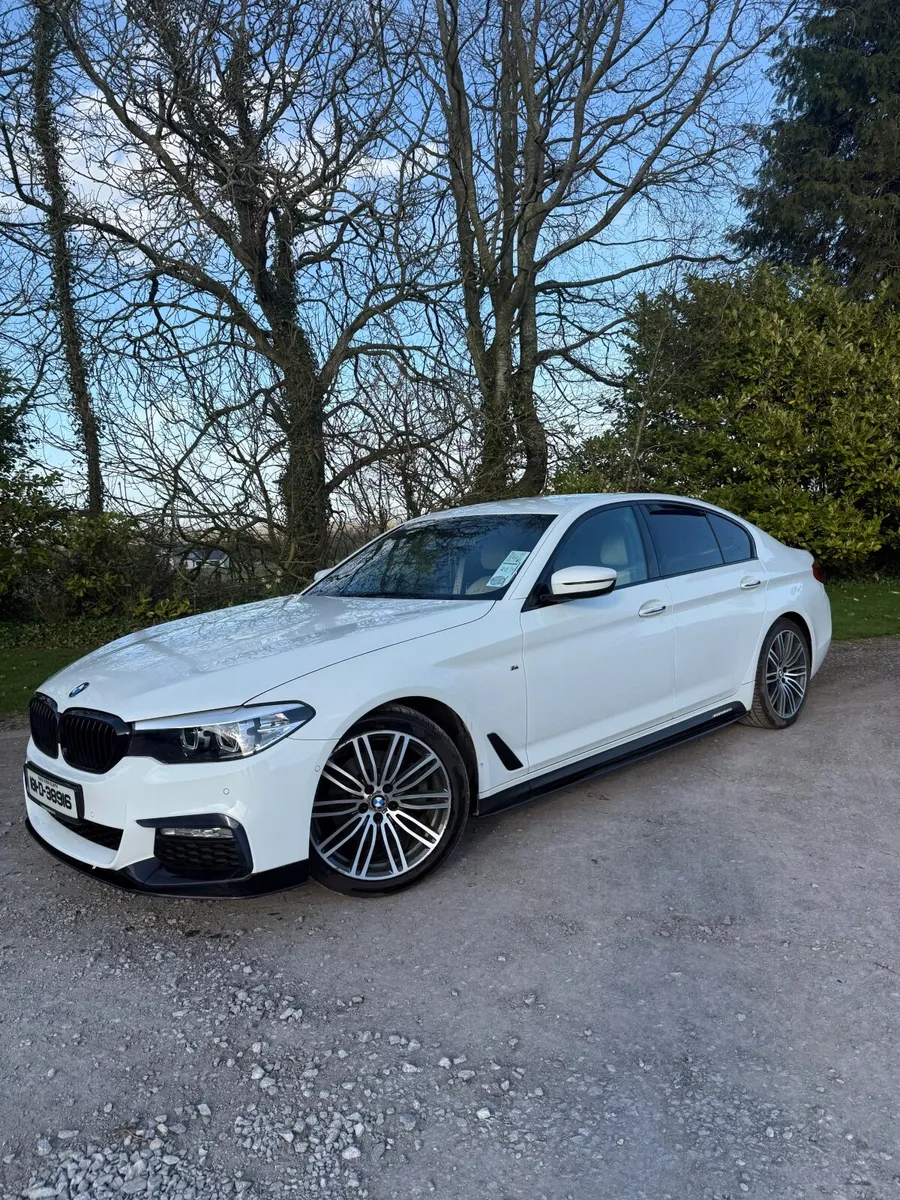 BMW 5-Series 2018 M-Sport - Image 1