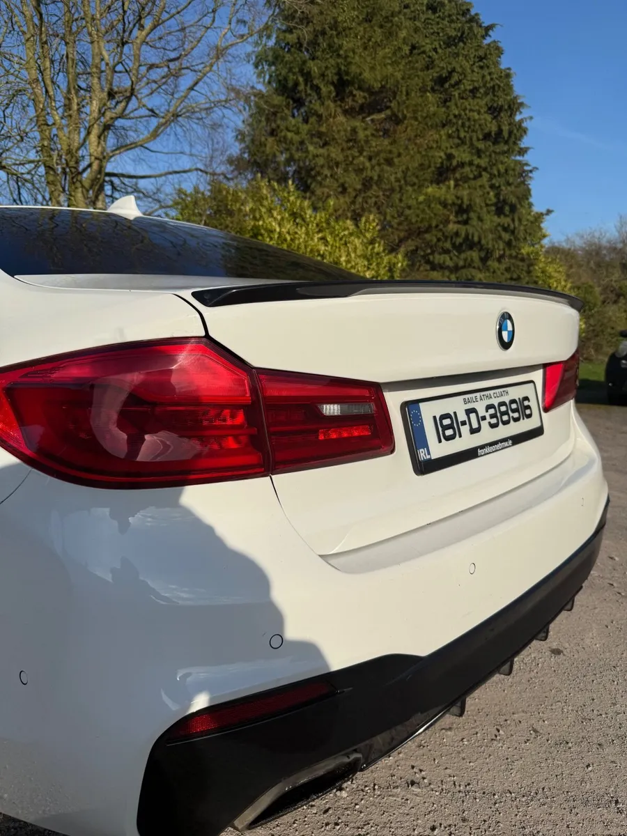 BMW 5-Series 2018 M-Sport - Image 3