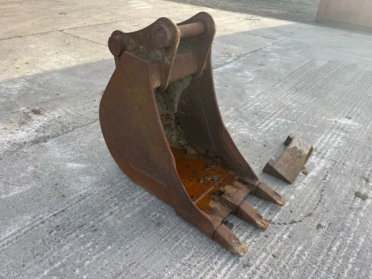 Bucket - Image 1