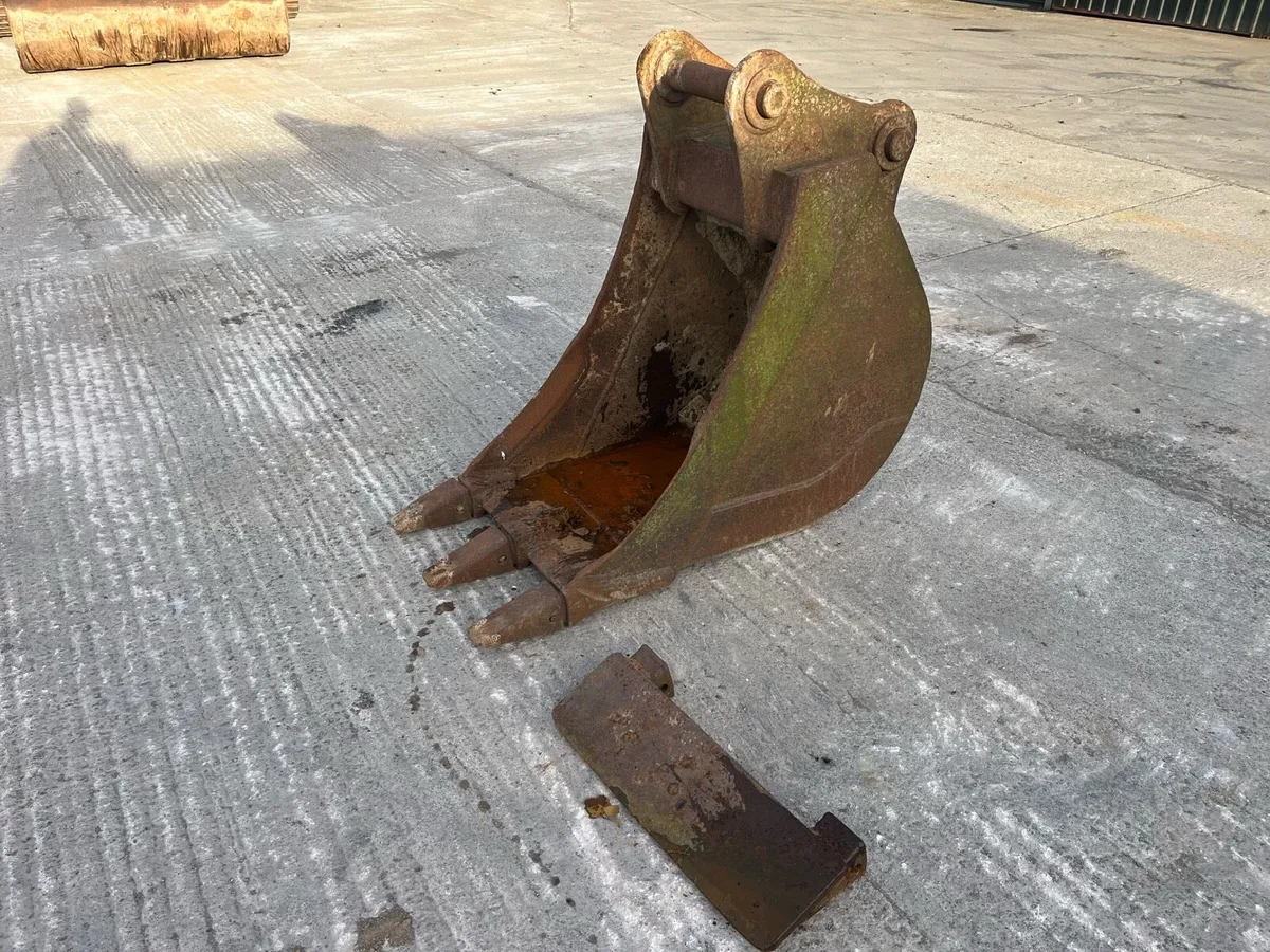 Bucket - Image 2
